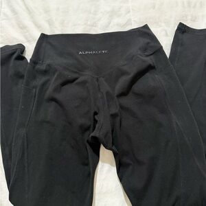 Alphalete Jet Black Performance Leggings